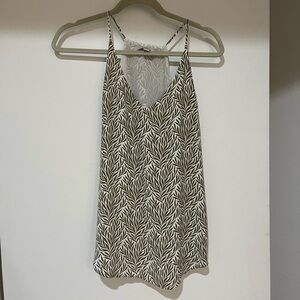 Loft Green & White pattern tank top